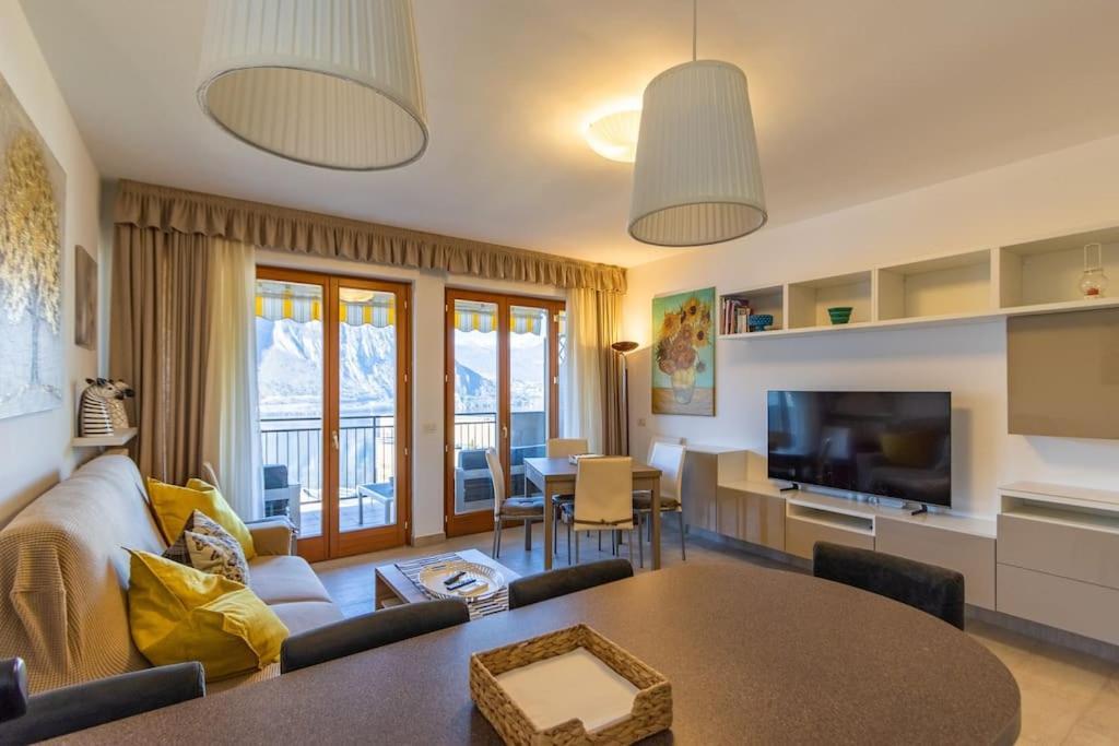 Wraparound Lake Views Bellavista Residence Campione dʼItalia Eksteriør bilde